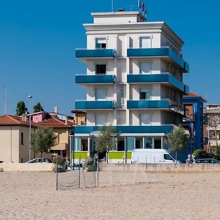 Hotel Sayonara Senigallia Exterior photo